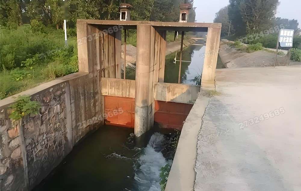 米脂县乡村双孔渠道闸门